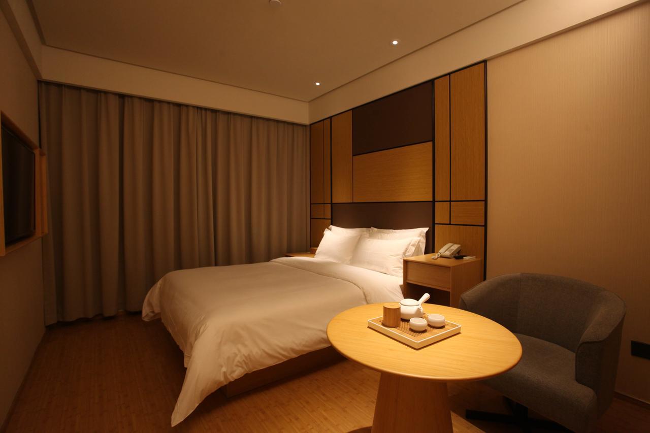 Ji Hotel Shanghai Bund East Nanjing Road Pedestrian Street Eksteriør billede